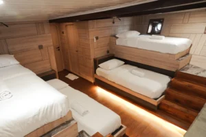 Four-berth Kelimutu sharing cabin aboard Mosalaki