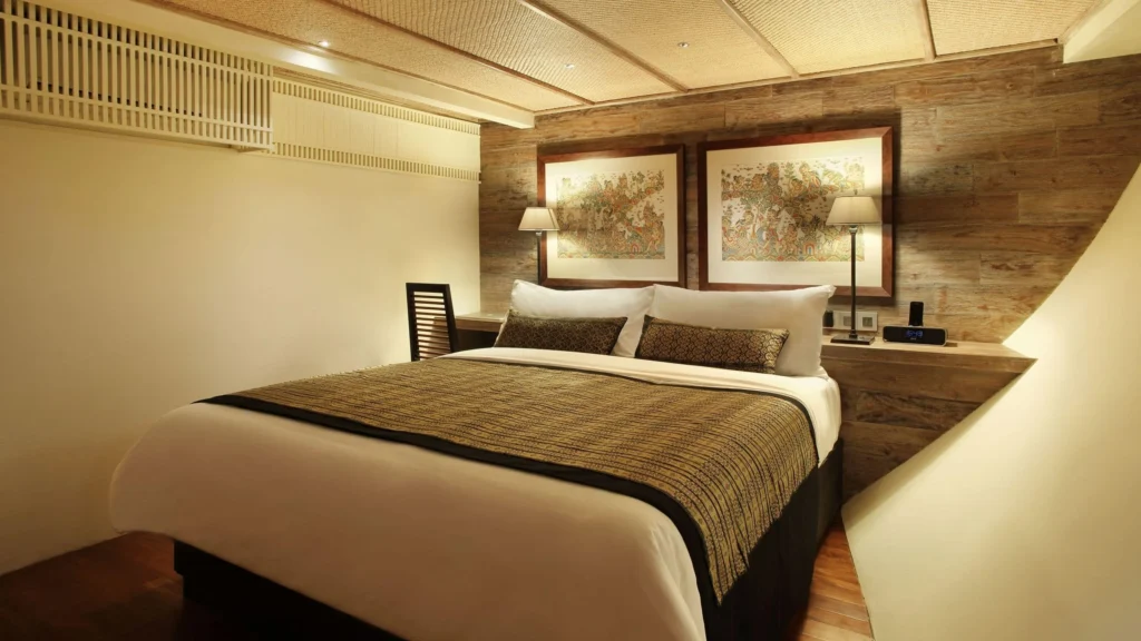 Bali Suite aboard Alila Purnama