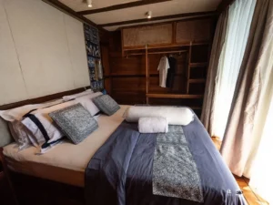 Arun sea-view cabin interior aboard Amaya Explorer