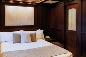 Representative lower-deck guest cabin aboard Dunia Baru