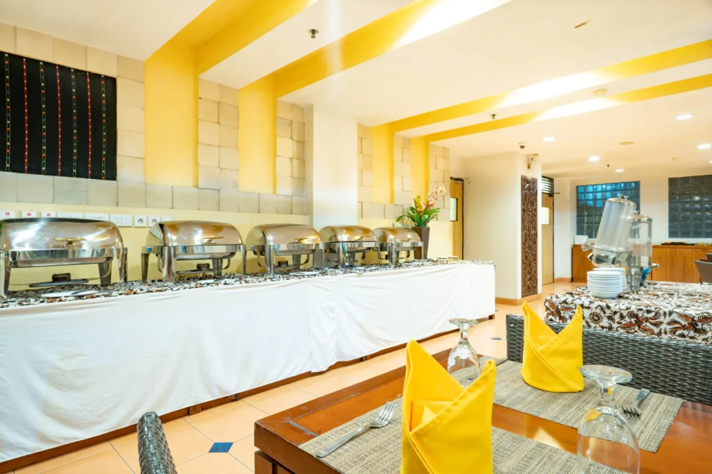 Kelimutu Restaurant interior and ambience in Labuan Bajo