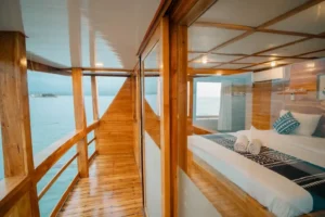 Private balcony outside Maipa Deapati Upper Cabin 6