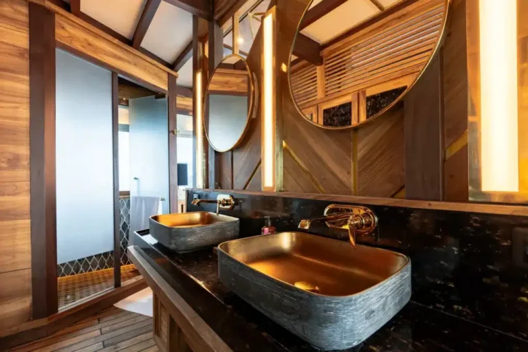 Private bathroom in Otium Queen Suite