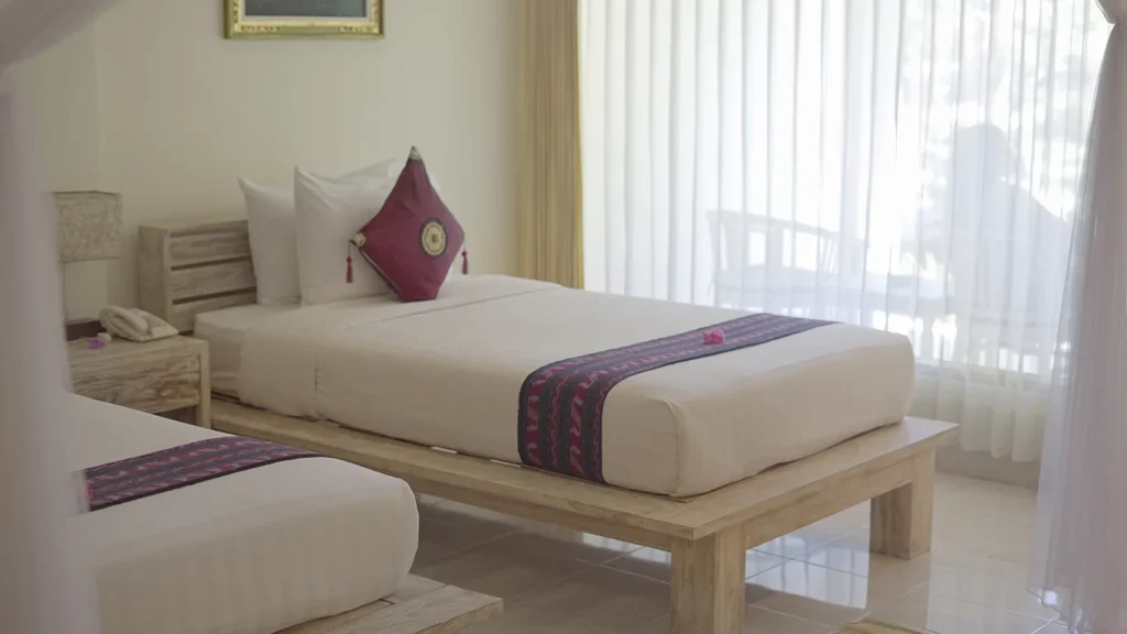 Puri Sari Beach Hotel – Landing Page 1 Alt