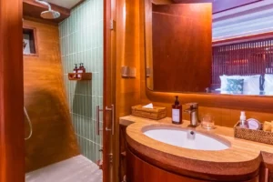 Sanctuary Junior Suite Barracuda and Dolphin ensuite bathroom