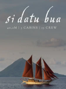 Si Datu Bua luxury phinisi liveaboard under sail in eastern Indonesia