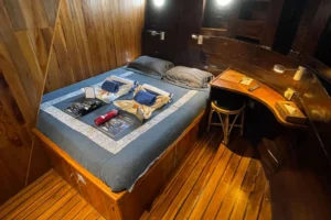 Interior of a double suite aboard Tambora