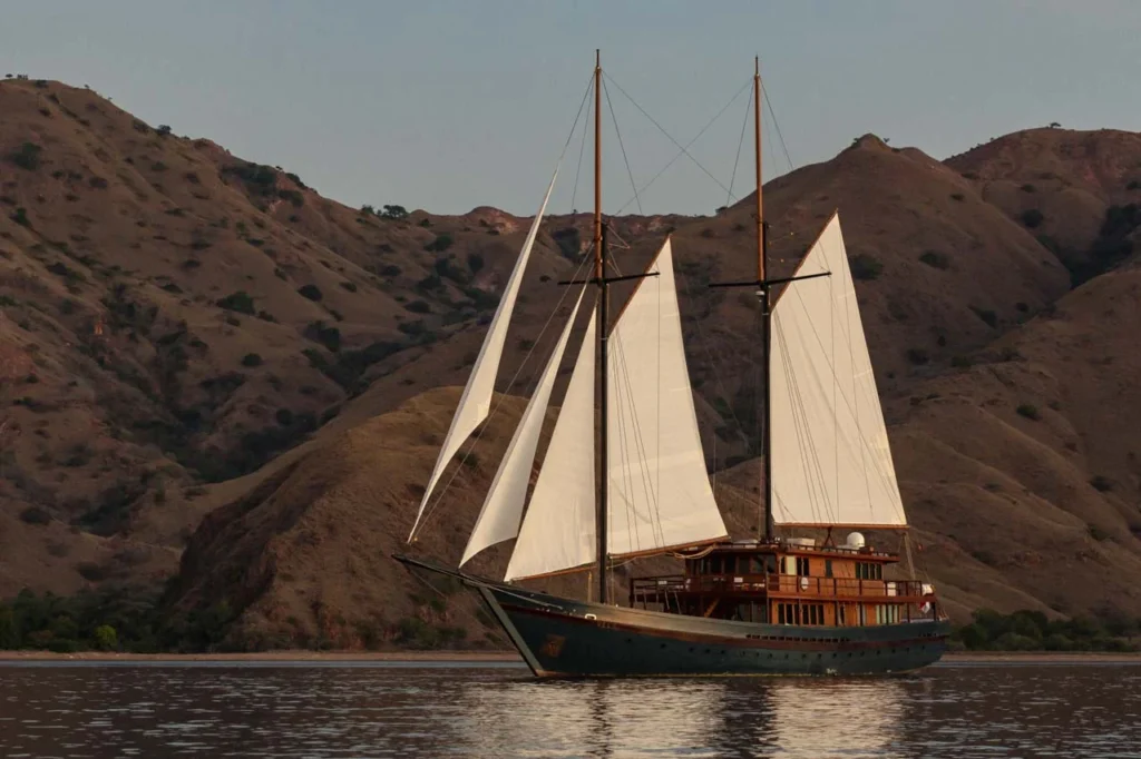 Vela yacht sailing in Indonesia