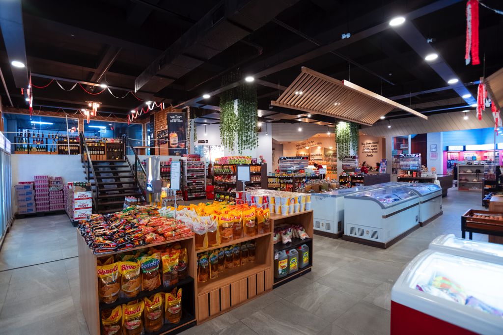 Zasgo Mart Labuan Bajo supermarket